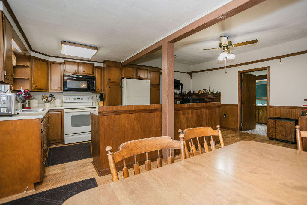 38 High Street Wilton, ME 04294 - Photo 7 of 49 taylor-kaminsky-photo-18