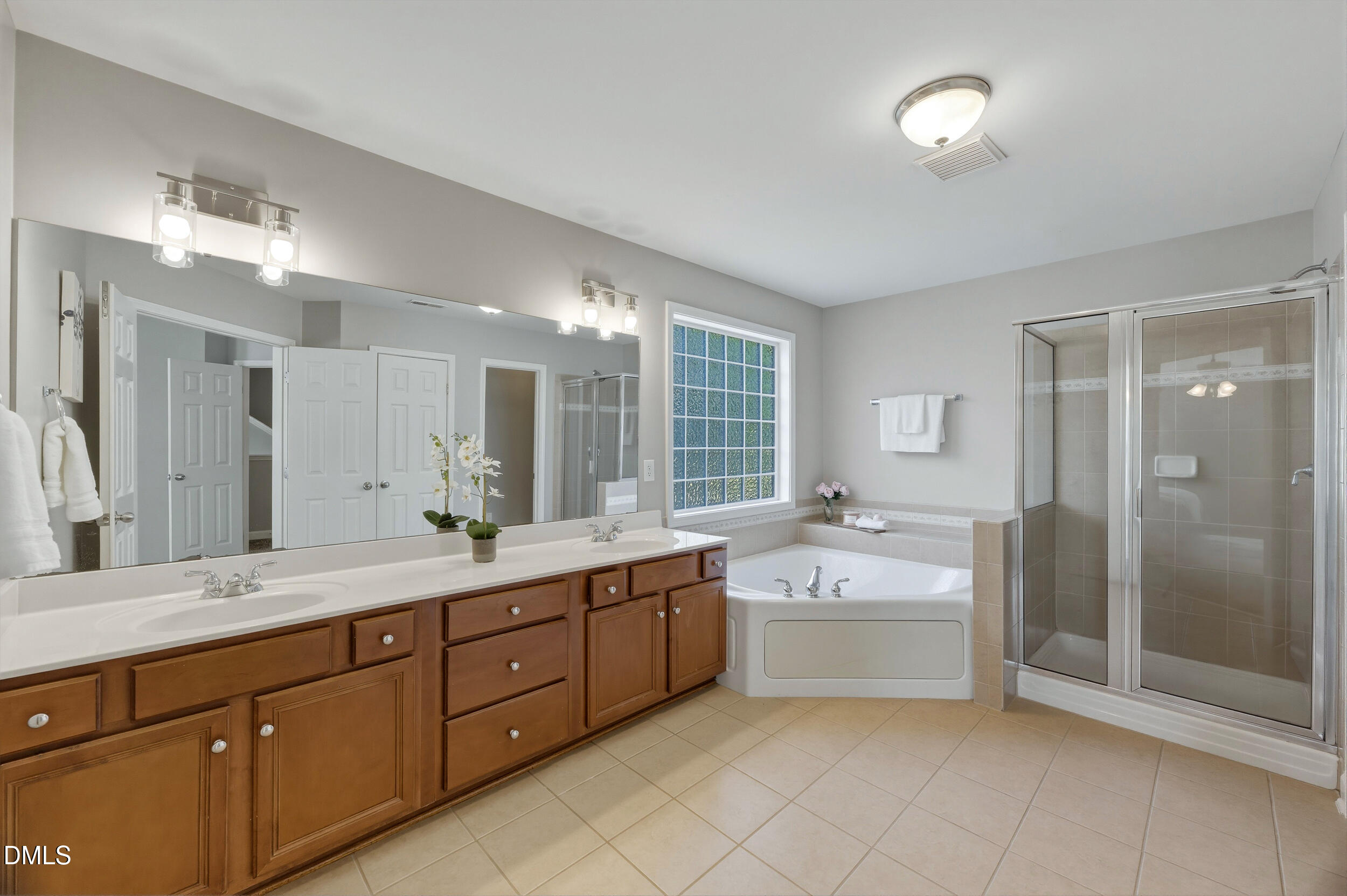 3124 Queensland Road Raleigh, NC 27614 - Photo 29 of 57