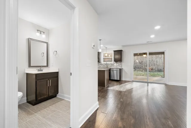 $1,900 | 2897 Teakwood Drive, Clarksville, TN 37040