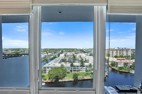 $350,000 | 801 South Federal Highway, Unit PH14, Pompano Beach, FL 33062