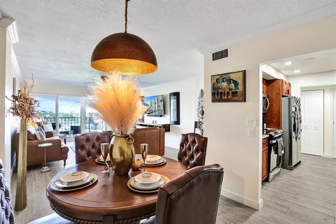 $350,000 | 801 South Federal Highway, Unit PH14, Pompano Beach, FL 33062