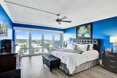 $350,000 | 801 South Federal Highway, Unit PH14, Pompano Beach, FL 33062