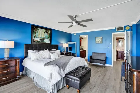 $350,000 | 801 South Federal Highway, Unit PH14, Pompano Beach, FL 33062