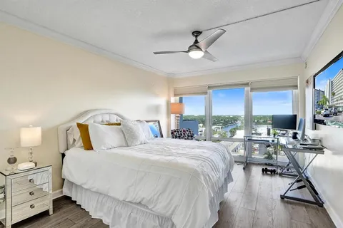$350,000 | 801 South Federal Highway, Unit PH14, Pompano Beach, FL 33062