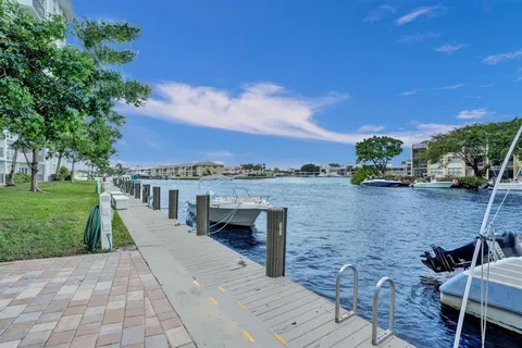 $350,000 | 801 South Federal Highway, Unit PH14, Pompano Beach, FL 33062