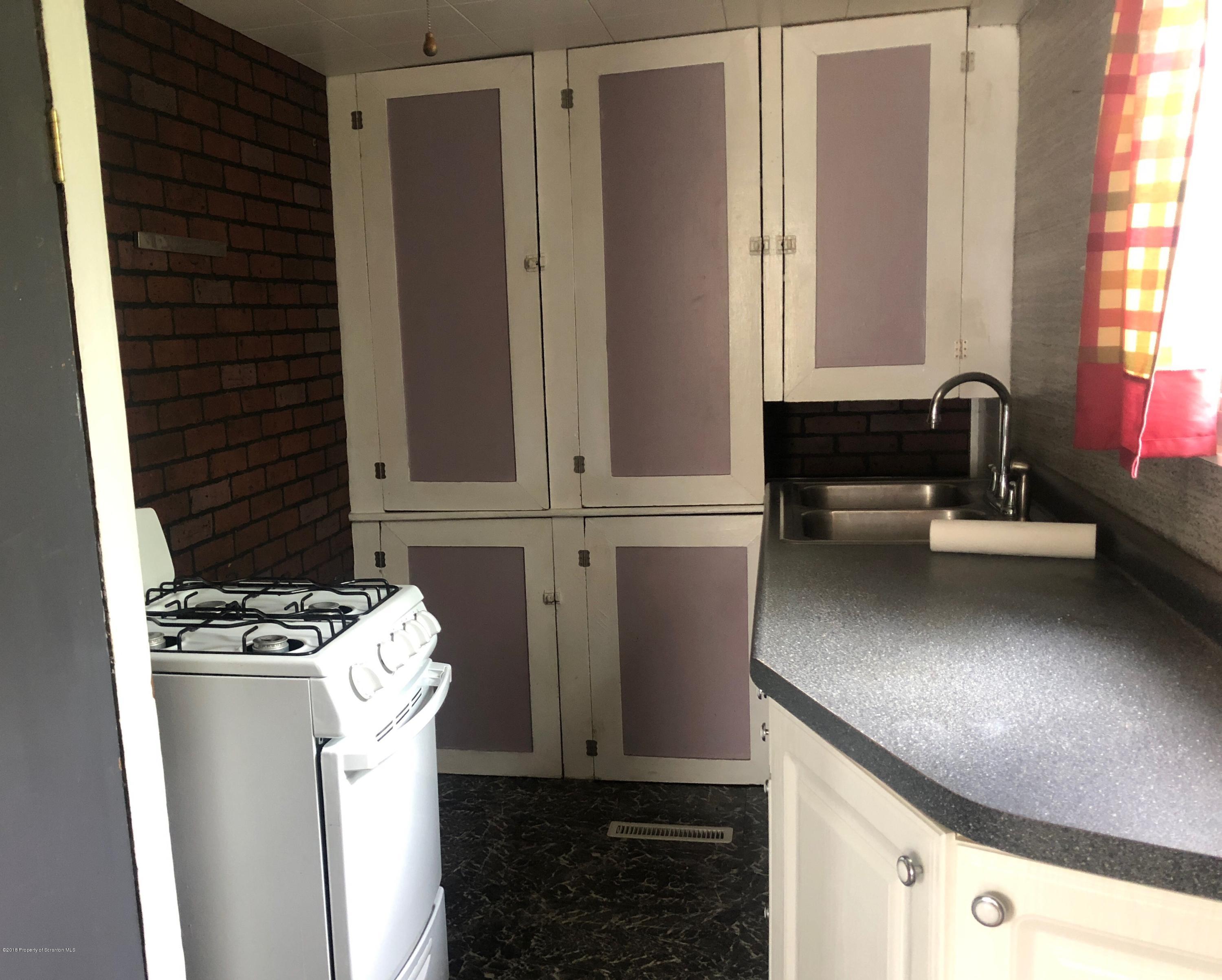 1529 Layton Road Clarks Summit, PA 18411 - Photo 12 of 17 Gallery Image 12