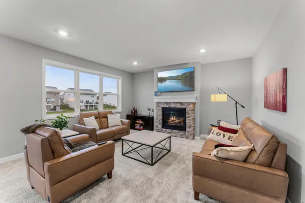 $550,000 | 13644 142nd Avenue North, Dayton, MN 55327