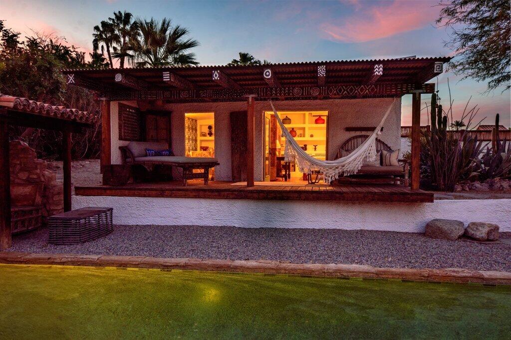 71607 Sahara Road Rancho Mirage, CA 92270 - Photo 99 of 118 SA - 49.jpg-guest house twilight
