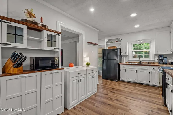 $349,000 | 1404 Knollwood Drive Northwest, Wilson, NC 27896