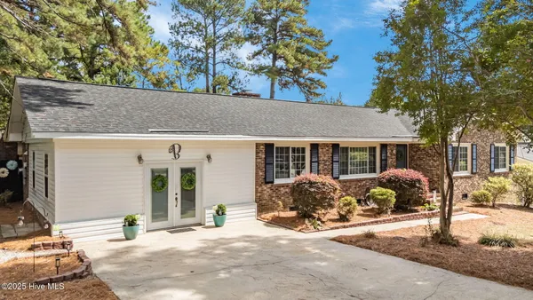 $349,000 | 1404 Knollwood Drive Northwest, Wilson, NC 27896