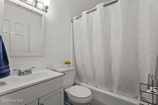 $349,000 | 1404 Knollwood Drive Northwest, Wilson, NC 27896