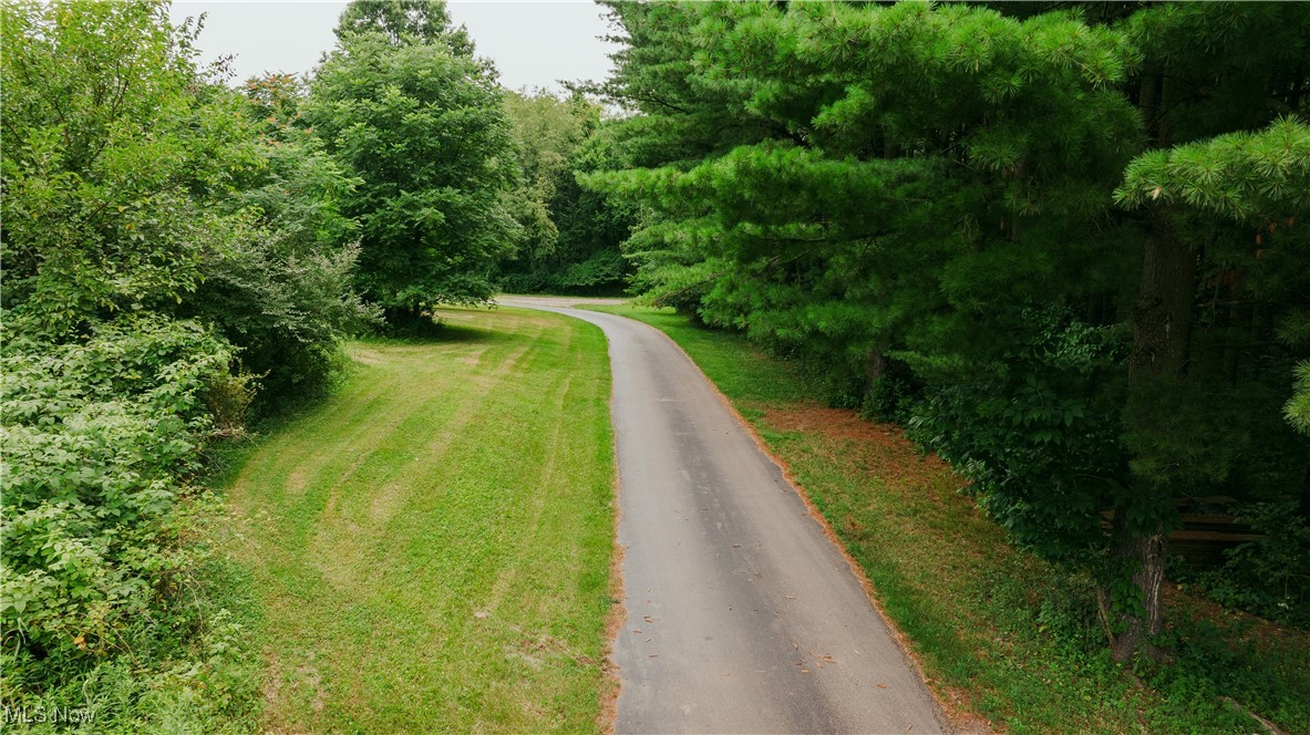 3555 Riverside Drive Northwest Massillon, OH 44647 - Photo 9 of 25 View of road