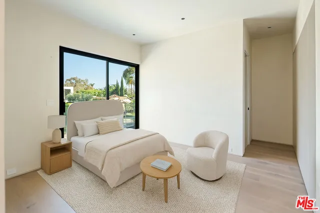 $29,500 | 441 North Croft Avenue, Los Angeles, CA 90048