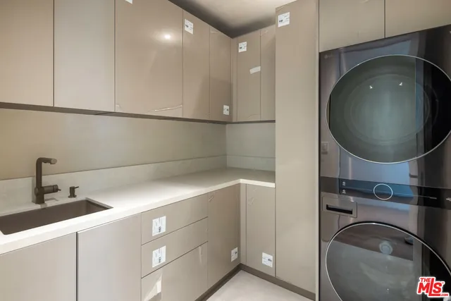 $29,500 | 441 North Croft Avenue, Los Angeles, CA 90048