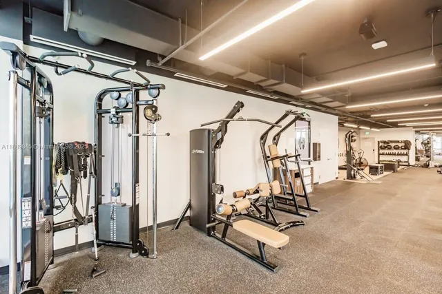 $408,800 | 227 Northeast 2nd Street, Unit 3001, Miami, FL 33132