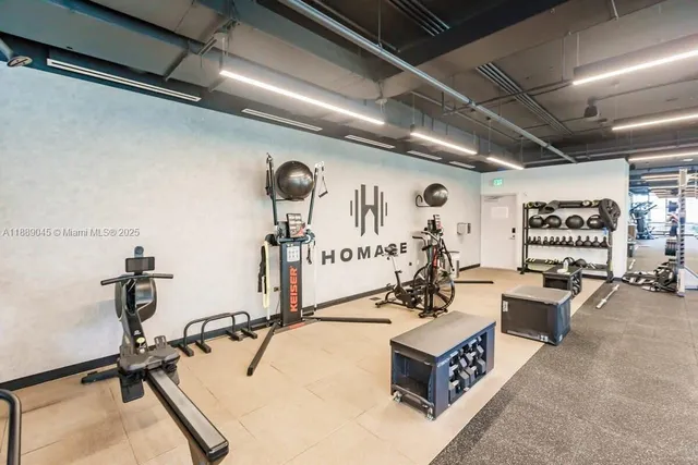 $408,800 | 227 Northeast 2nd Street, Unit 3001, Miami, FL 33132