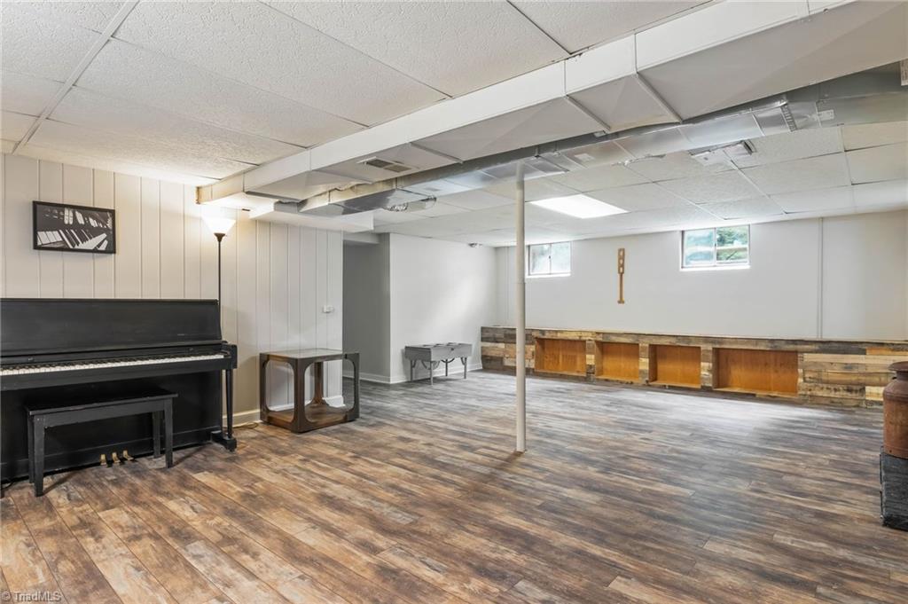 1521 Berwick Road Southwest Winston-Salem, NC 27103 - Photo 19 of 30 Gallery Image 19