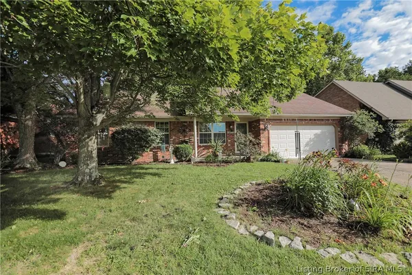 $330,000 | 6817 Twin Springs Drive, Sellersburg, IN 47172