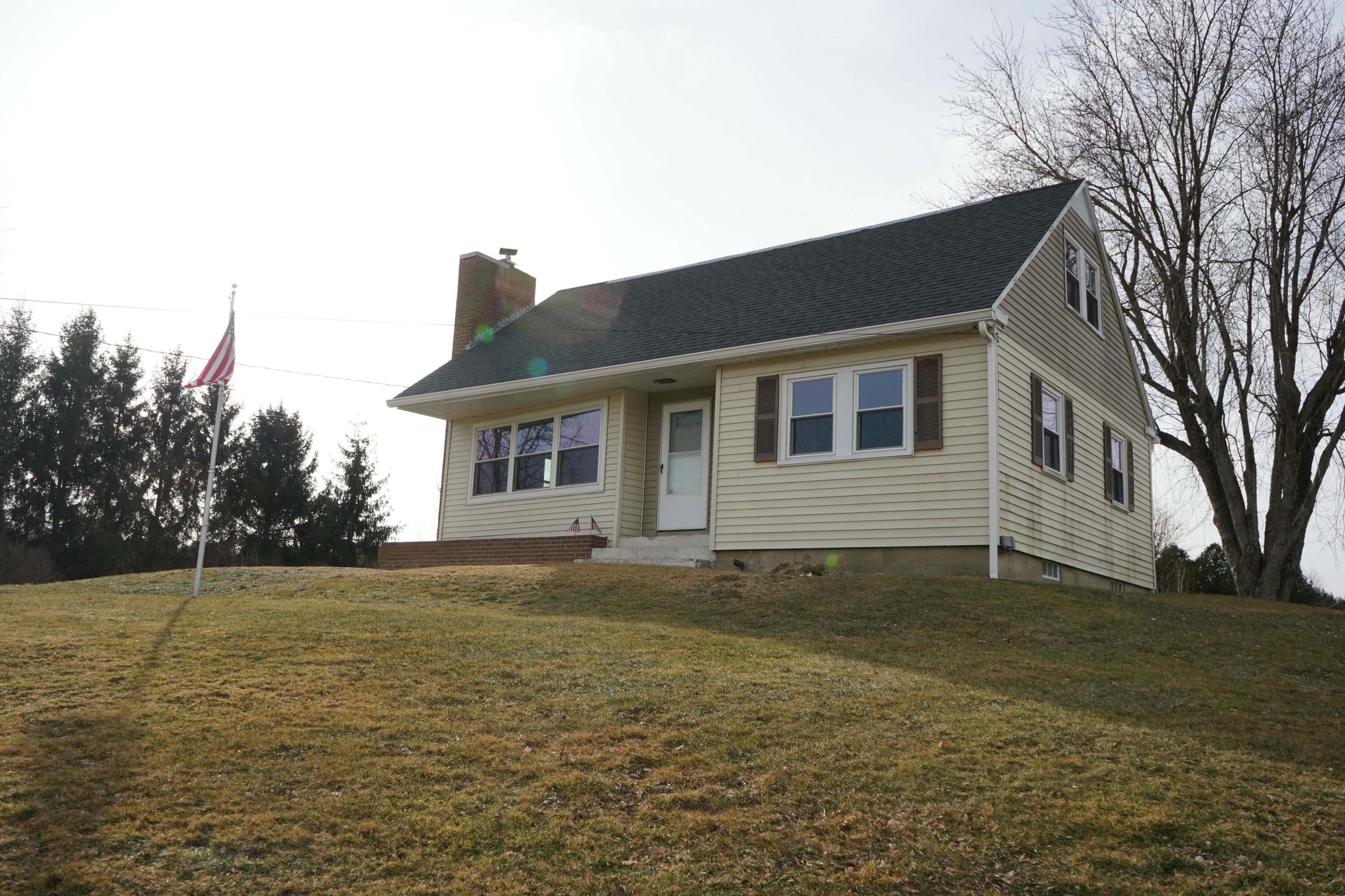 59 Old County Road Fairfield, ME 04937 - Photo 3 of 38 tempImageYAejlu