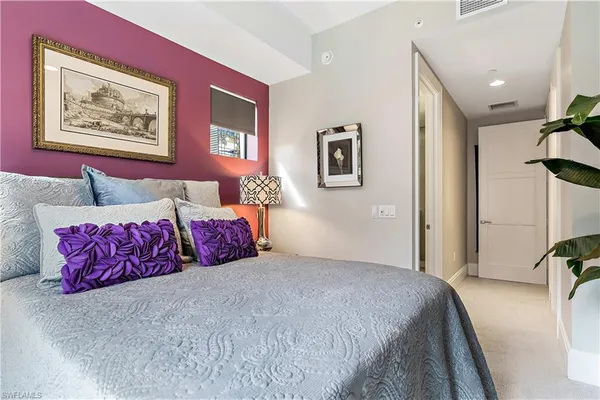 $15,000 | 1030 3rd Avenue South, Unit 302, Naples, FL 34102