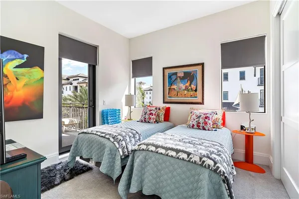 $15,000 | 1030 3rd Avenue South, Unit 302, Naples, FL 34102