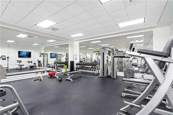 $15,000 | 1030 3rd Avenue South, Unit 302, Naples, FL 34102