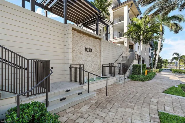 $15,000 | 1030 3rd Avenue South, Unit 302, Naples, FL 34102