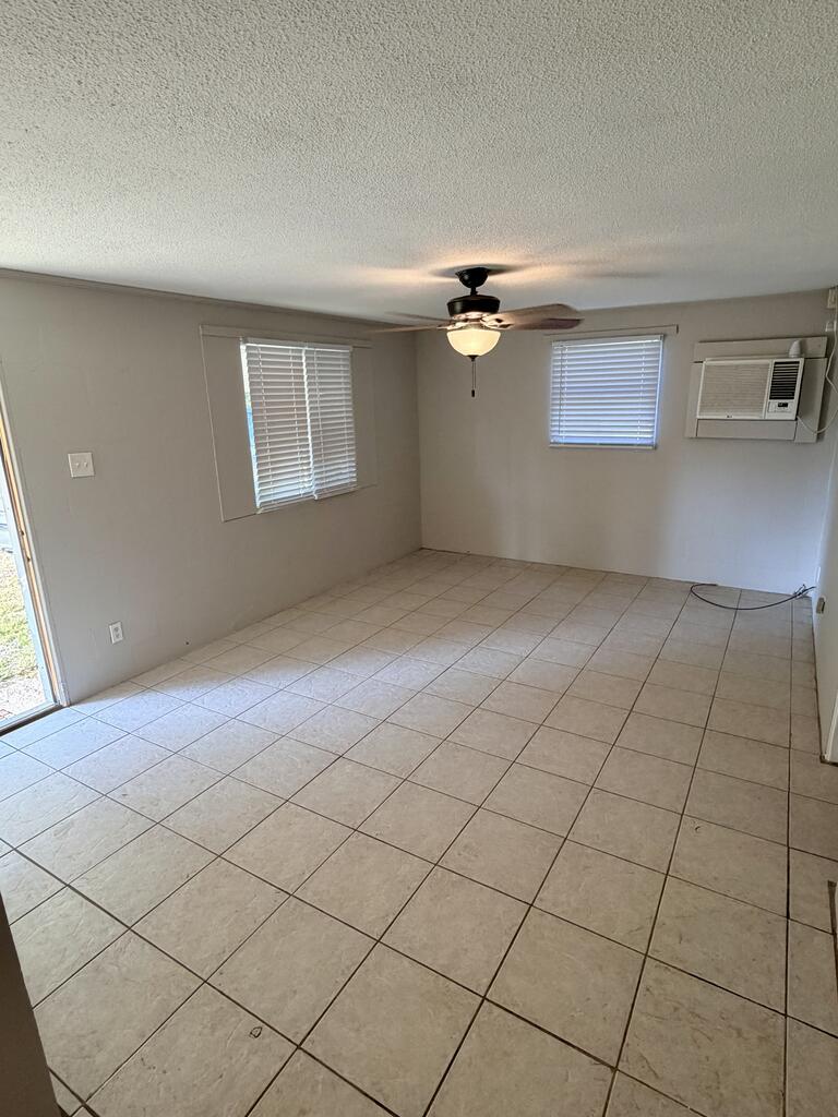 2227 Cave Hollow Road Northeast, Unit B Dalton, GA 30721 - Photo 1 of 5 Main View