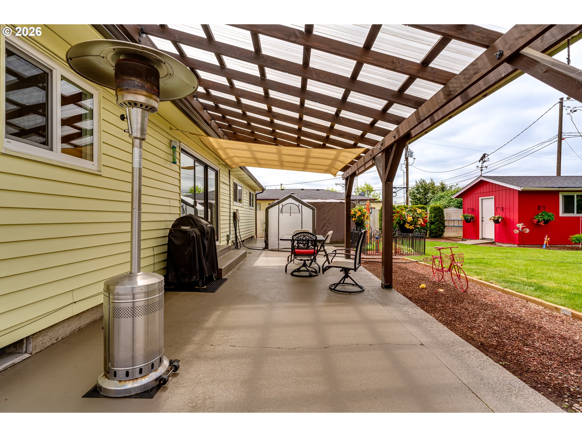 1406 Carter Lane Springfield, OR 97477 - Photo 35 of 43
