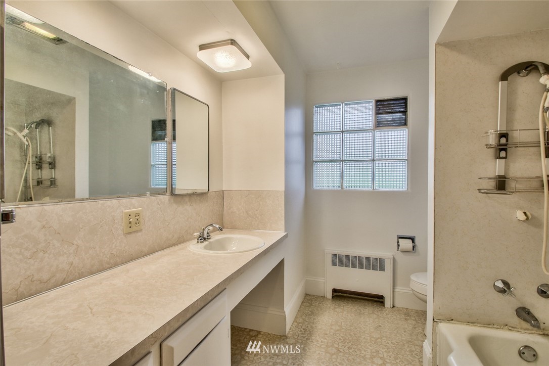 14264 Avon Allen Road Mount Vernon, WA 98273 - Photo 11 of 25 Gallery Image 11