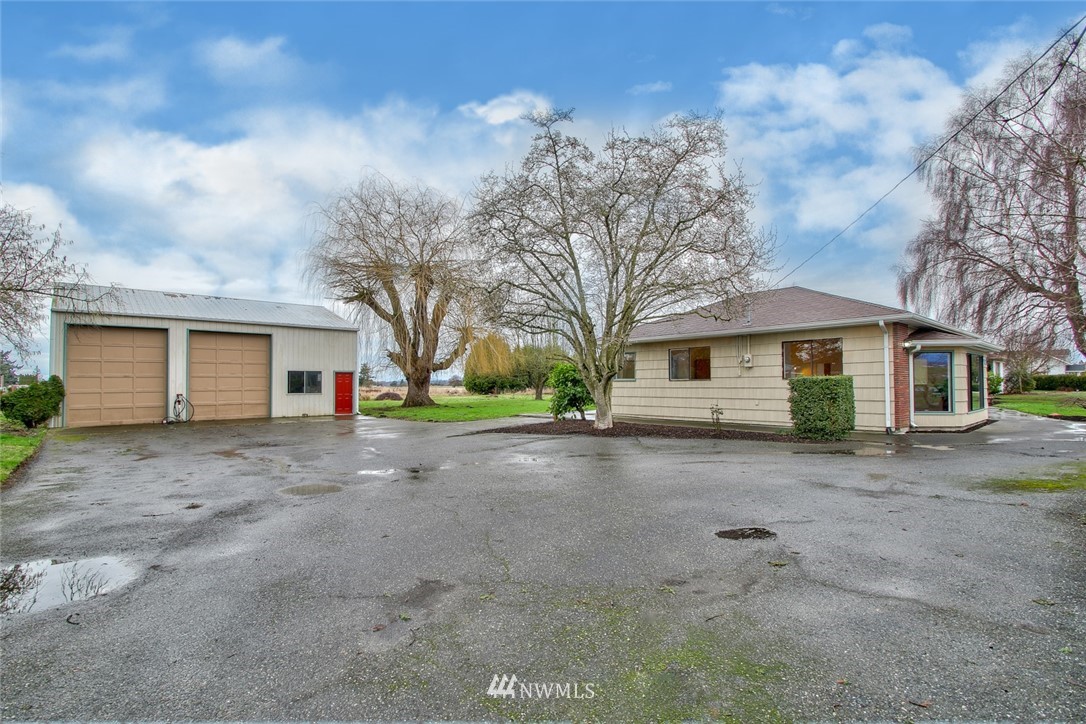 14264 Avon Allen Road Mount Vernon, WA 98273 - Photo 17 of 25 Gallery Image 17
