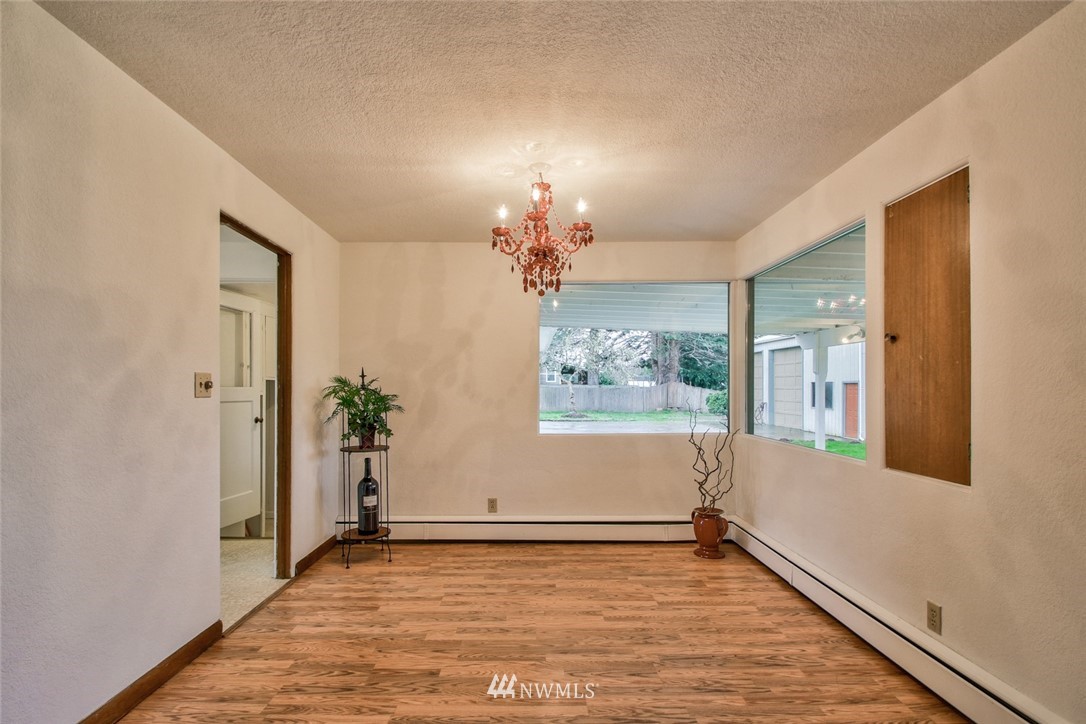 14264 Avon Allen Road Mount Vernon, WA 98273 - Photo 6 of 25 Gallery Image 6
