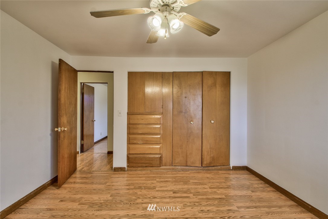 14264 Avon Allen Road Mount Vernon, WA 98273 - Photo 7 of 25 Gallery Image 7