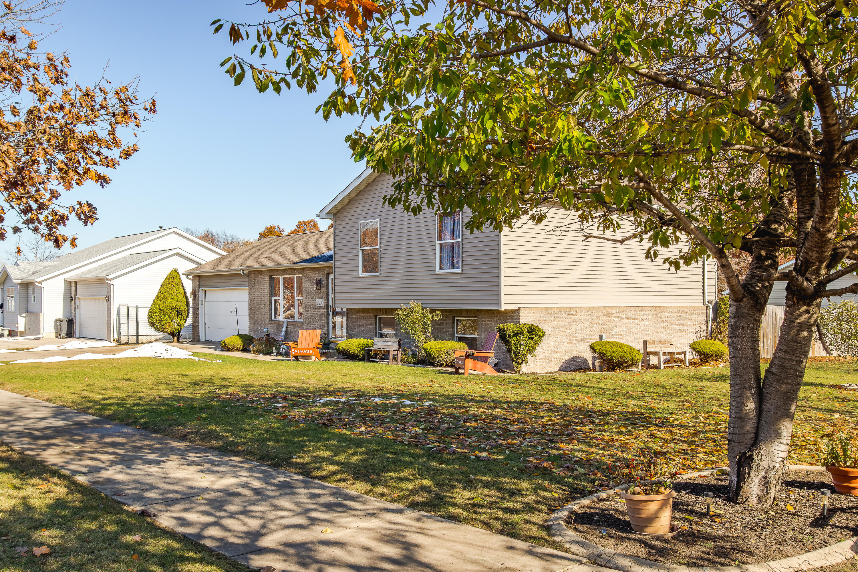 2239 Hamstrom Road Portage, IN 46368 - Photo 4 of 25 3000x2000