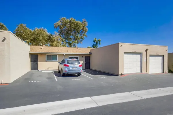 $2,495 | 10248 Princess Sarit Way, Santee, CA 92071
