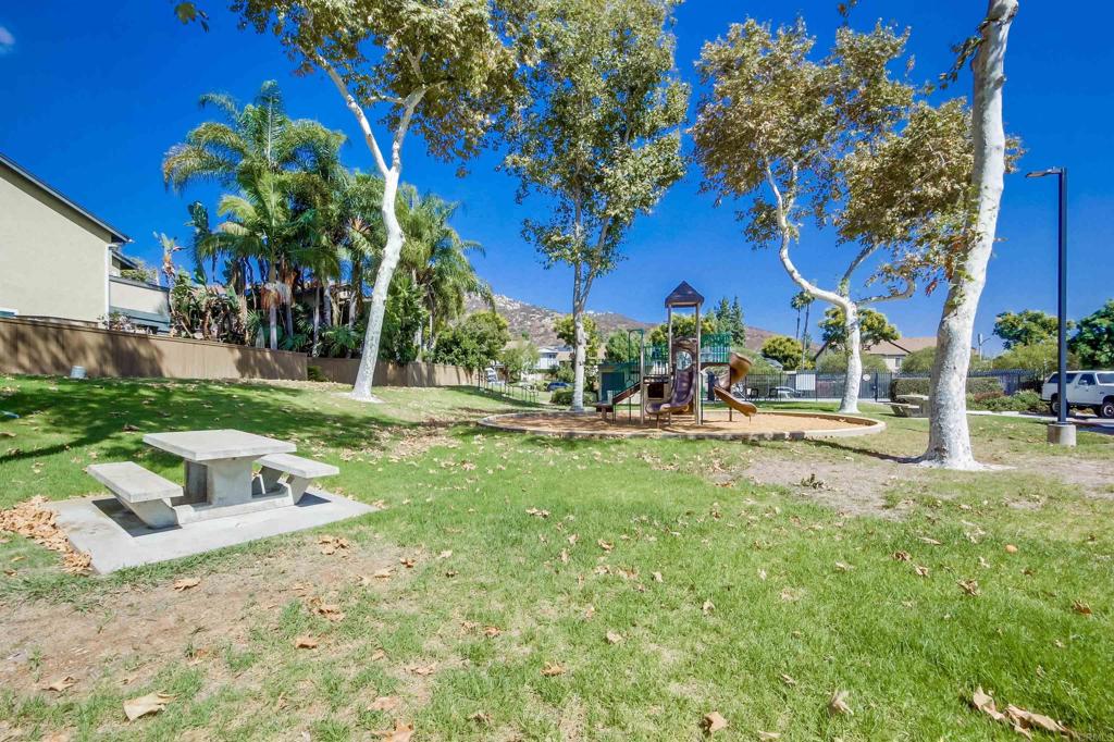 10248 Princess Sarit Way Santee, CA 92071 - Photo 44 of 46