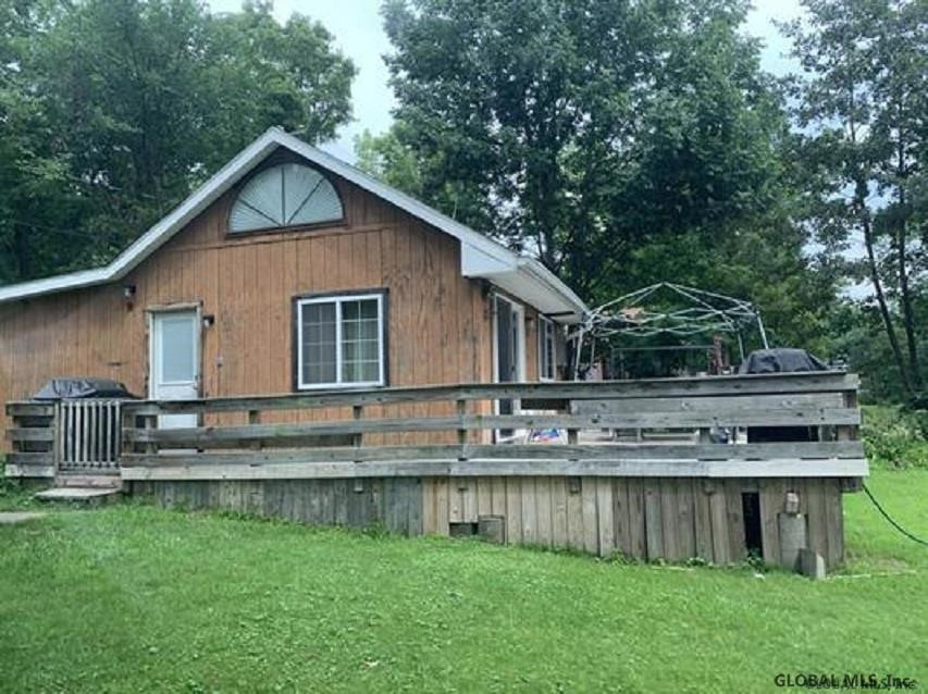 219 Towpath Road Halfmoon, NY 12065 - Photo 32 of 37 Photo 32