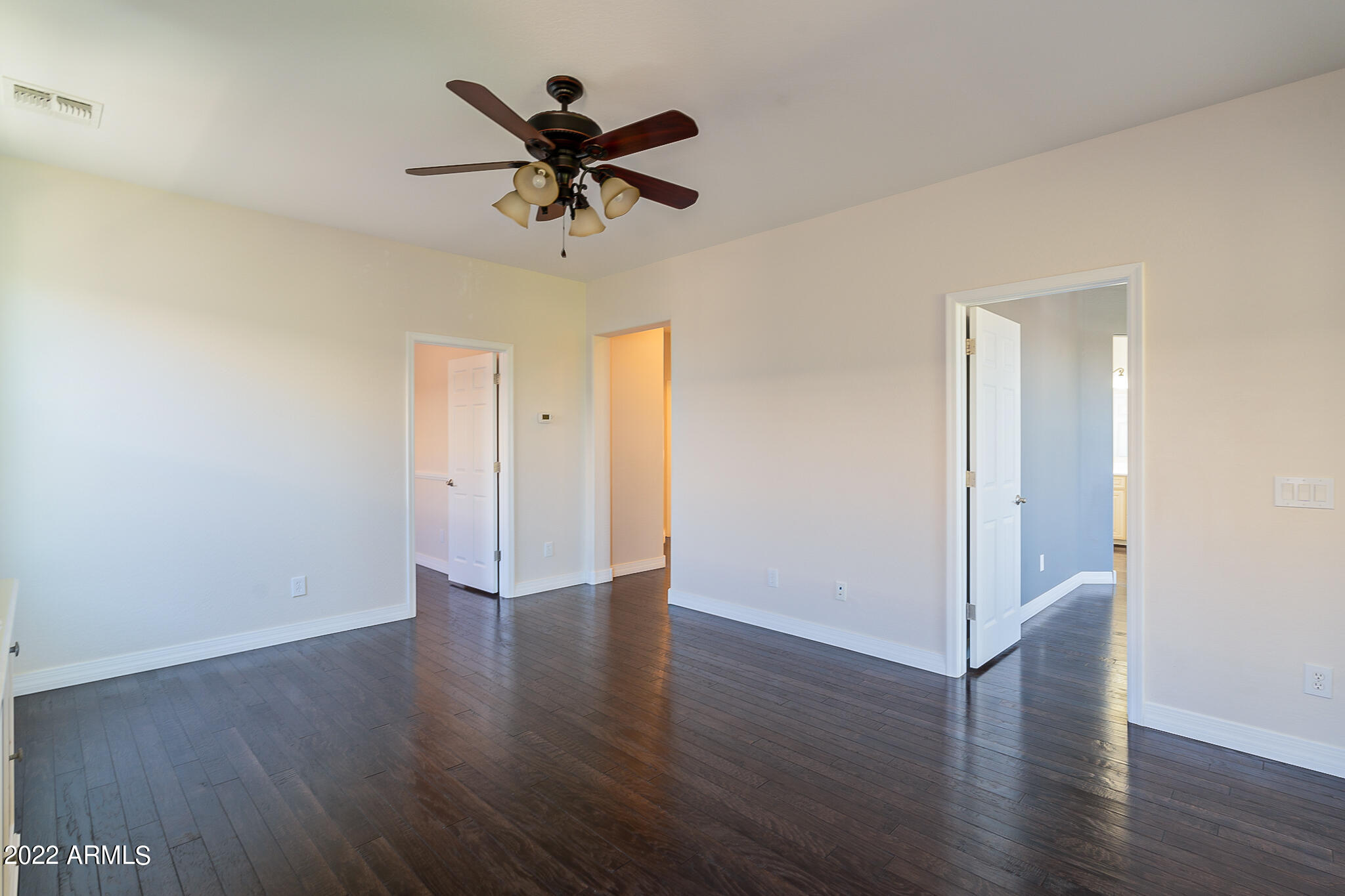 3308 West Florimond Road Phoenix, AZ 85086 - Photo 13 of 39 Florimond-12