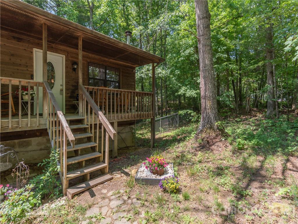 1050 Sharon Ridge Road Fairview, NC 28730 - Photo 2 of 24 Gallery Image 2