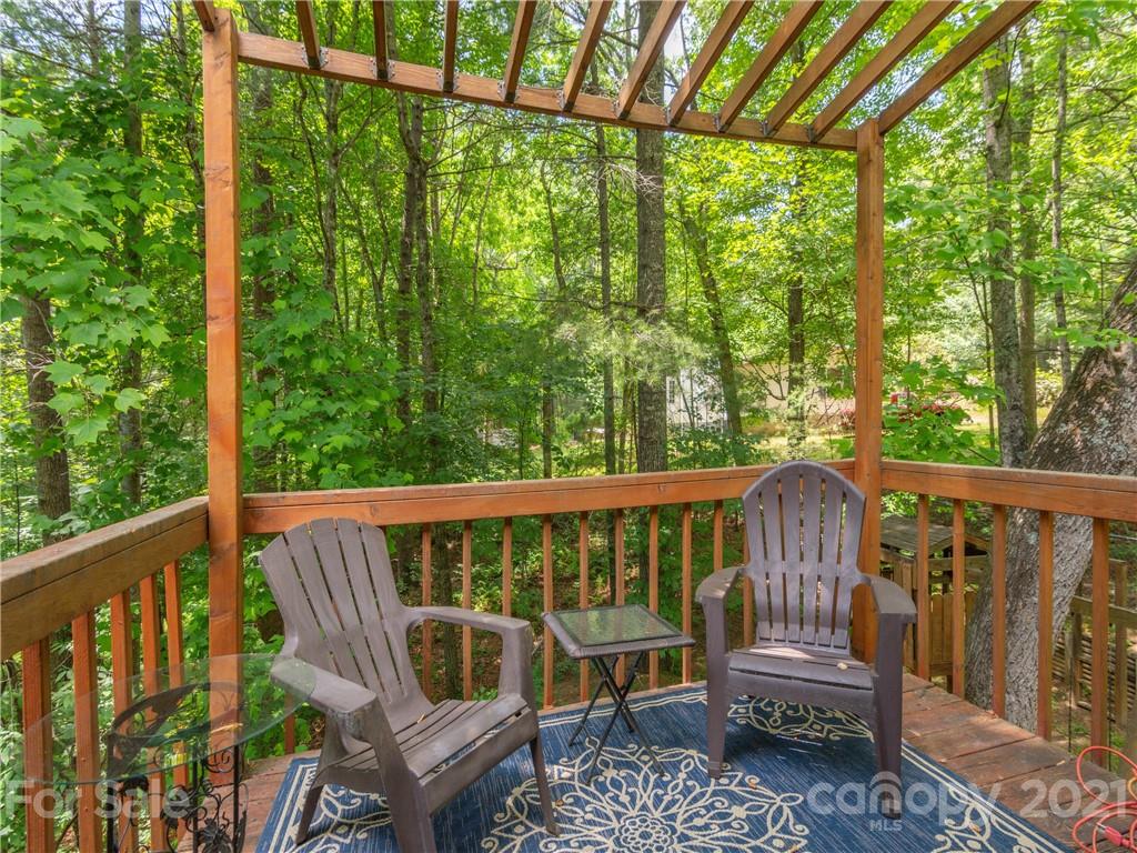 1050 Sharon Ridge Road Fairview, NC 28730 - Photo 7 of 24 Gallery Image 7