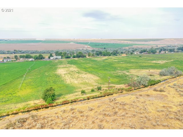 Joy Hermiston, OR 97838 - Photo 3 of 13 a view of an ocean and beach