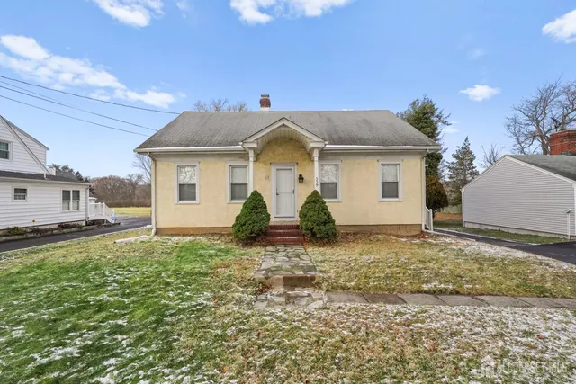 $3,500 | 339 Plainsboro Road, Plainsboro, NJ 08536