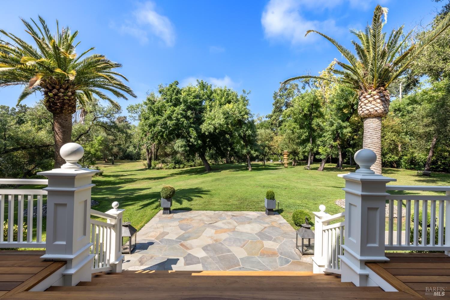 989 Rutherford Road Napa, CA 94558 - Photo 12 of 90