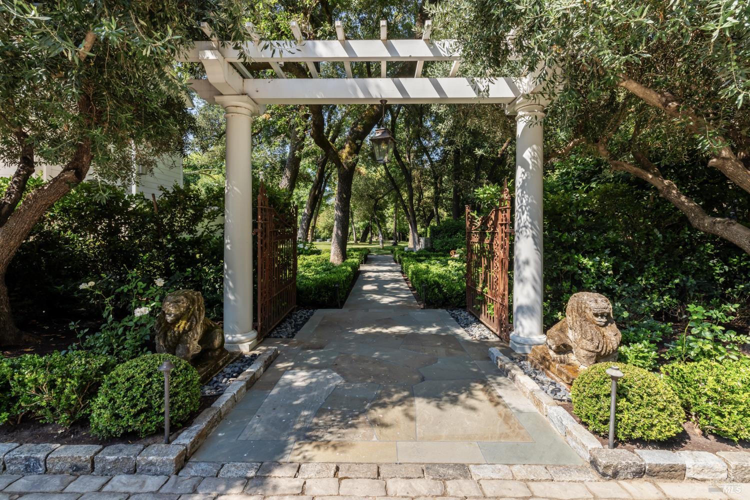 989 Rutherford Road Napa, CA 94558 - Photo 23 of 90