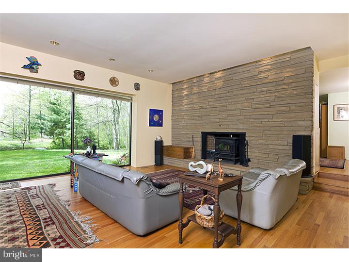 111 Rosedale Lane Princeton, NJ 08540 - Photo 3 of 19