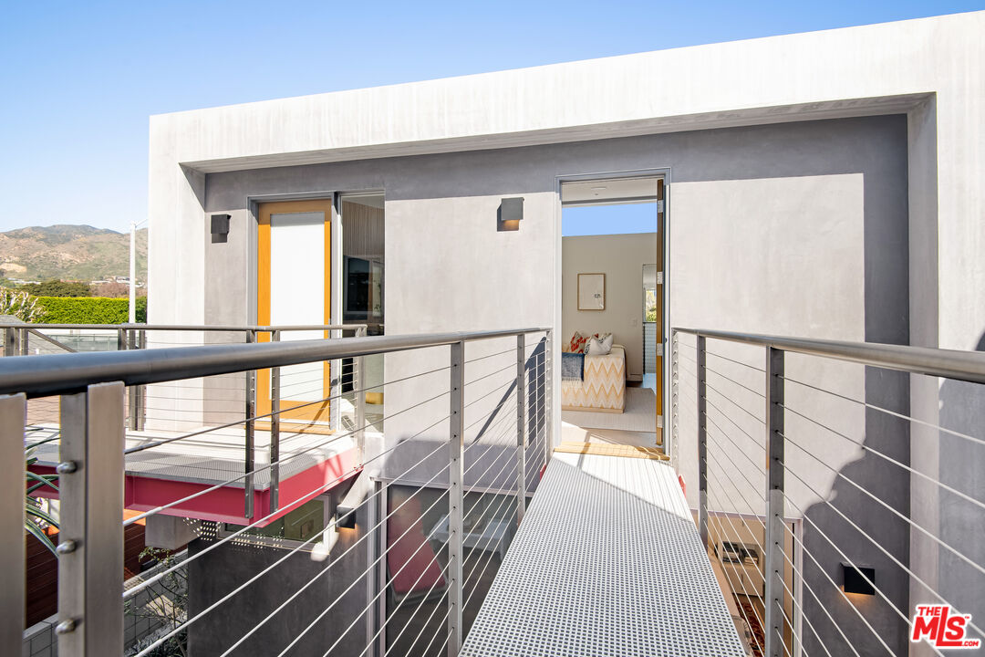 23536 Malibu Colony Road Malibu, CA 90265 - Photo 30 of 44