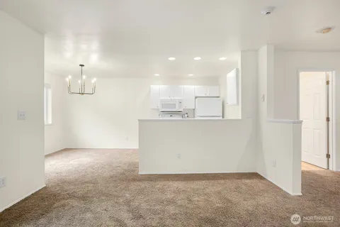 $360,000 | 6525 200th Street Southwest, Unit 101, Lynnwood, WA 98036