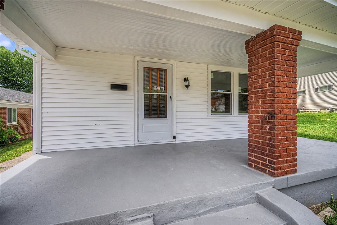 2041 Mayfair Road Dayton, OH 45405 - Photo 4 of 41