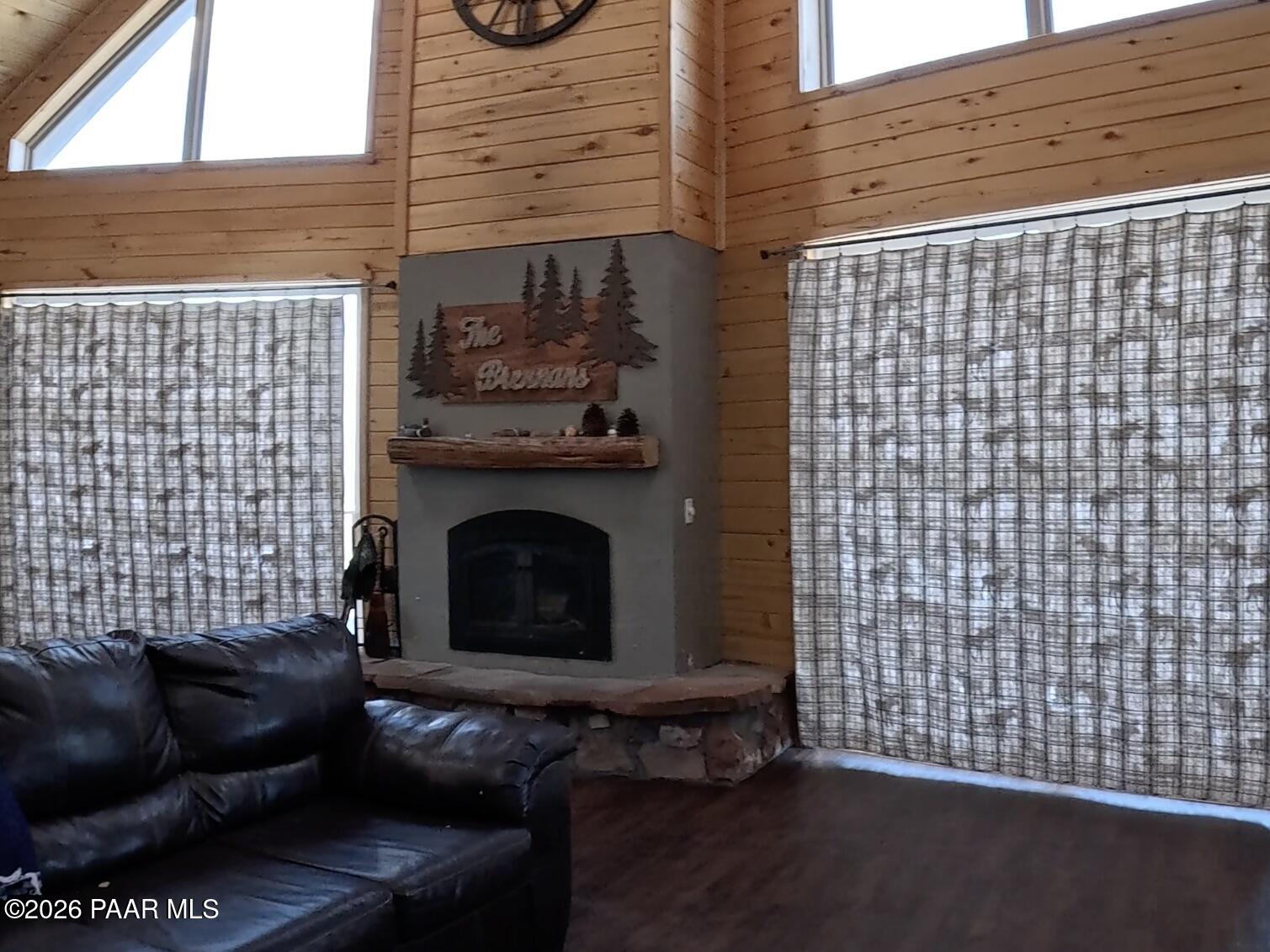 33867 West Whiskey River Road Seligman, AZ 86337 - Photo 4 of 50 Fireplace_4