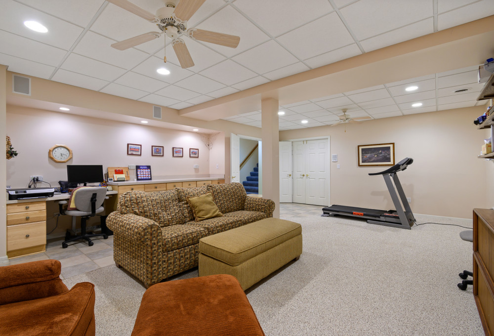 28 Windsor Drive Elmhurst, IL 60126 - Photo 22 of 23